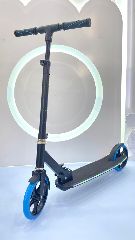 Gray helmet for bikers